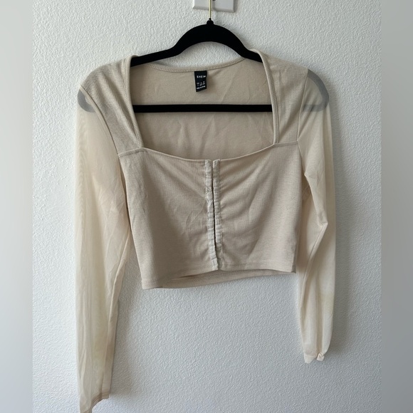 Shein Top - Picture 2 of 4